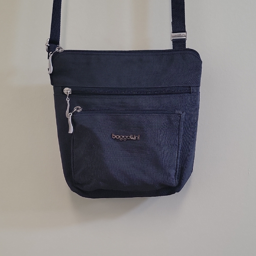 Baggallini Dark Blue Crossbody Bag